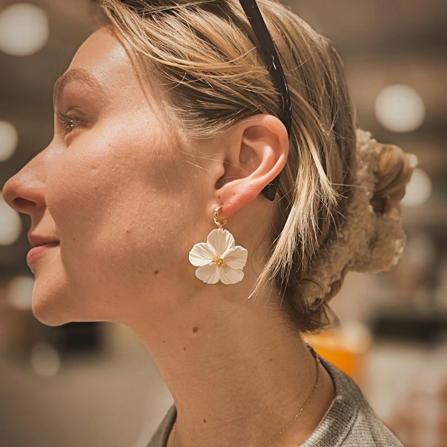 Florita - Handmade Mini Flower Earrings